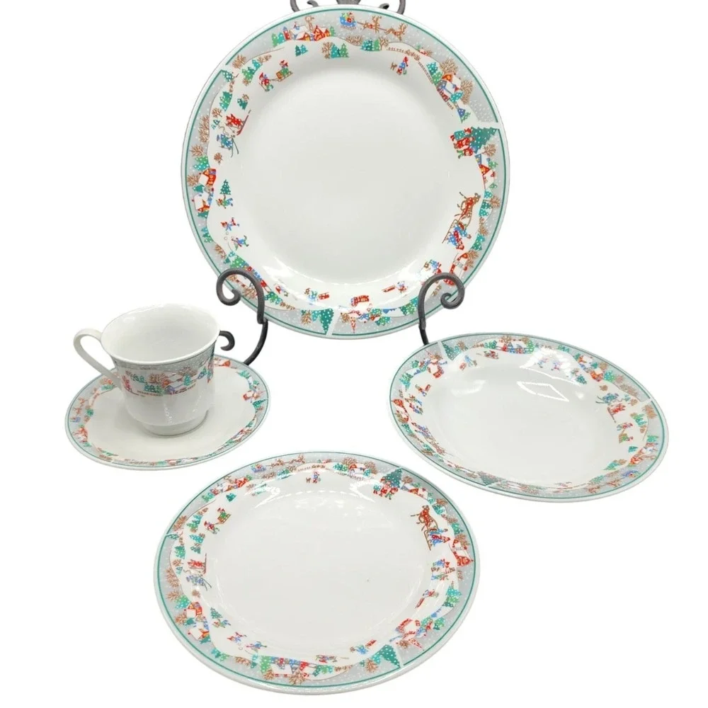 Vintage Christmas Wonderland Porcelain China 20pc‎ Dinnerware Set Holiday Design